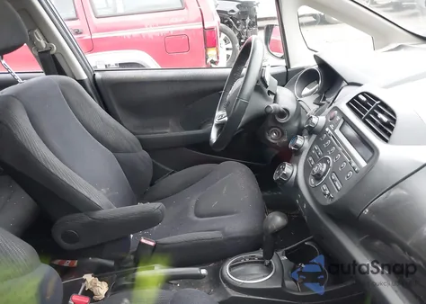 2013 Honda Fit Sport z USA, uszkodzony, nr VIN JHMGE8H57DC074873